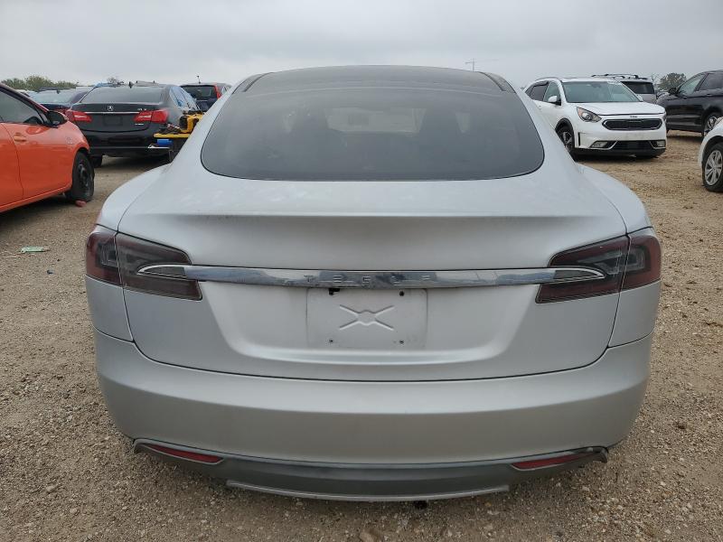 Photo 6 from auction – 2013 TESLA MODEL S with VIN 5YJSA1CG8DFP09285