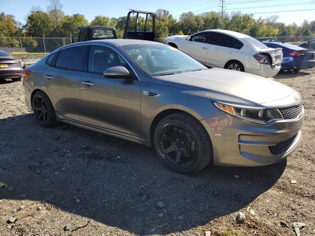 Photo 4 from auction – 2016 KIA OPTIMA with VIN 5XXGU4L35GG097205