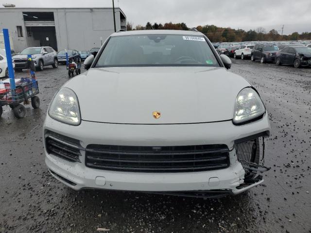 Photo 5 from auction – 2022 PORSCHE CAYENNE with VIN WP1AA2AY1NDA02355