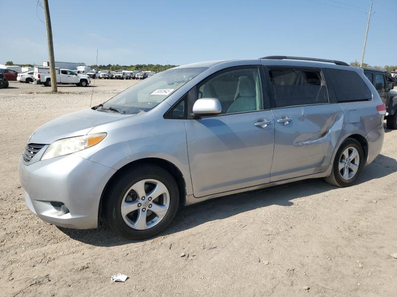 TOYOTA SIENNA LE 2012 with VIN 5TDKK3DC1CS276911 - Photo from auction