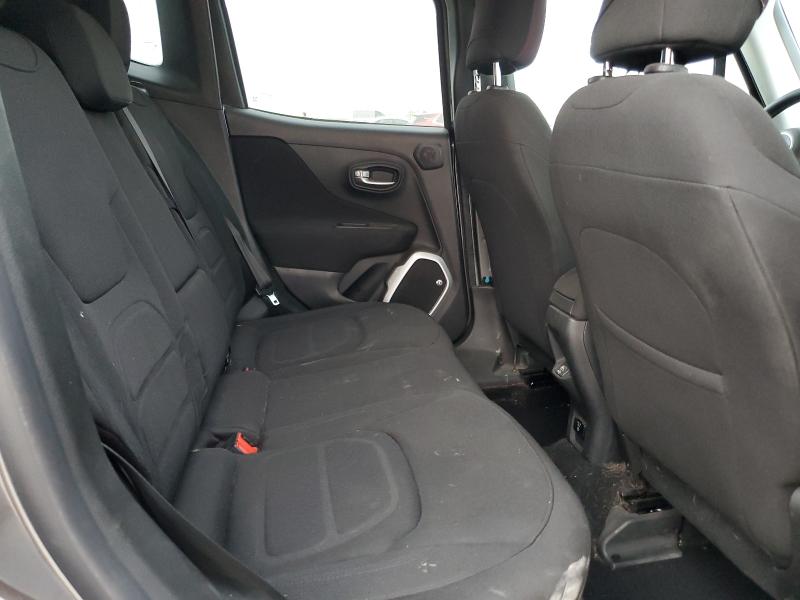 Photo 10 from auction – 2018 JEEP RENEGADE LATITUDE with VIN ZACCJABB9JPH51138