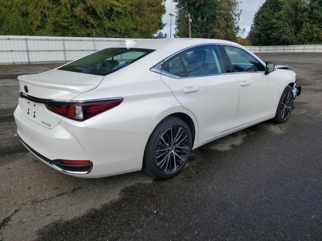 Photo 3 from auction – 2024 LEXUS ES 300H BASE with VIN 58ADA1C13RU044738