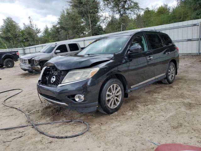 NISSAN PATHFINDER 2015 مع رقم تعريف المركبة 5N1AR2MN2FC717806 - صورة من المزاد