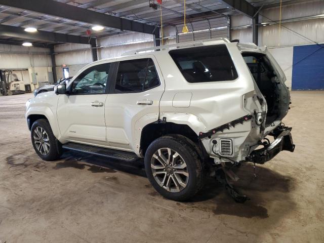 Photo 2 from auction – 2025 TOYOTA 4RUNNER SR with VIN JTEVA5BR5S5017471