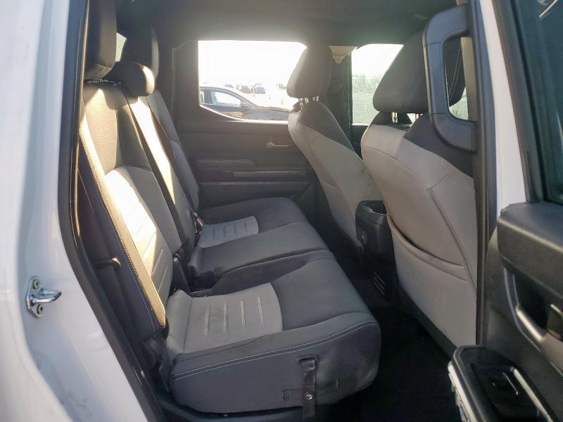 Photo 10 from auction – 2025 TOYOTA TACOMA DOU with VIN 3TMLB5JN1SM092010