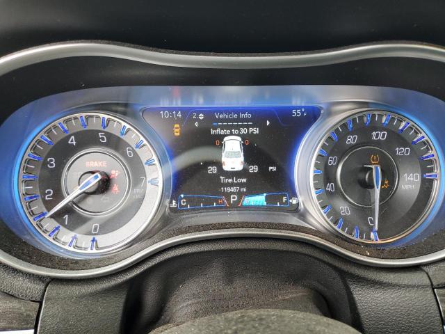 Photo 9 from auction – 2018 CHRYSLER 300 TOURIN with VIN 2C3CCARG3JH144511
