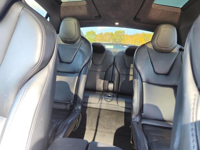 Photo 10 from auction – 2018 TESLA MODEL X with VIN 5YJXCBE25JF120309