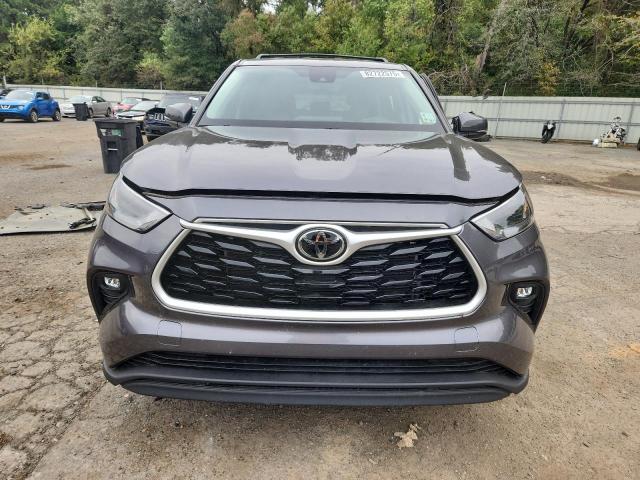 Photo 5 from auction – 2023 TOYOTA HIGHLANDER with VIN 5TDKDRAH6PS046204