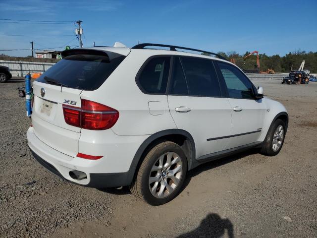 Photo 3 from auction – 2011 BMW X5 XDRIVE3 with VIN 5UXZV4C54BL408394
