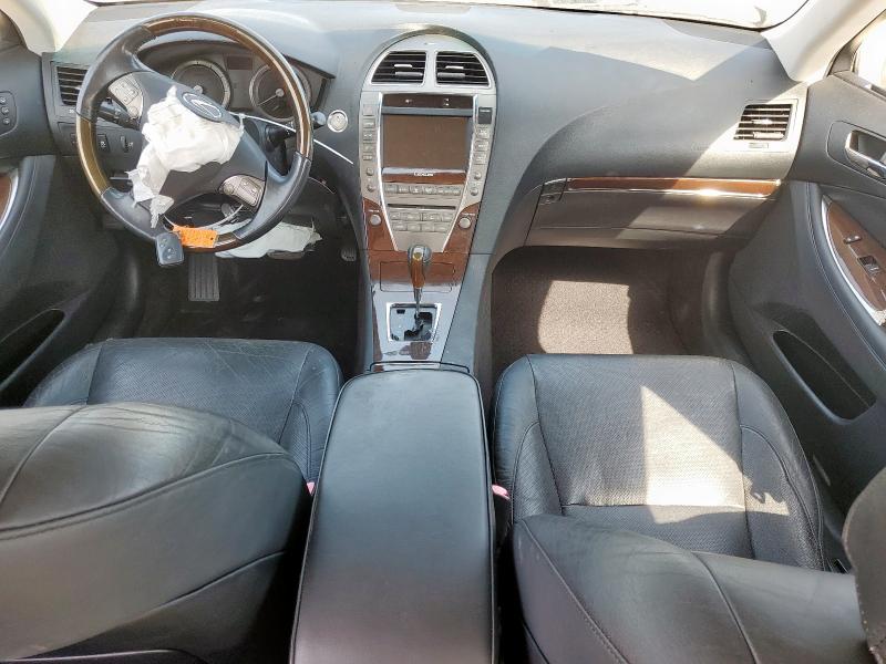 Photo 8 from auction – 2010 LEXUS ES 350 with VIN JTHBK1EG1A2411541