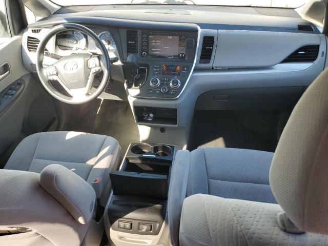 Photo 8 from auction – 2018 TOYOTA SIENNA LE with VIN 5TDKZ3DC6JS965349