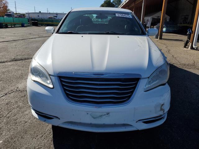 Photo 5 from auction – 2013 CHRYSLER 200 TOURIN with VIN 1C3CCBBB2DN567743