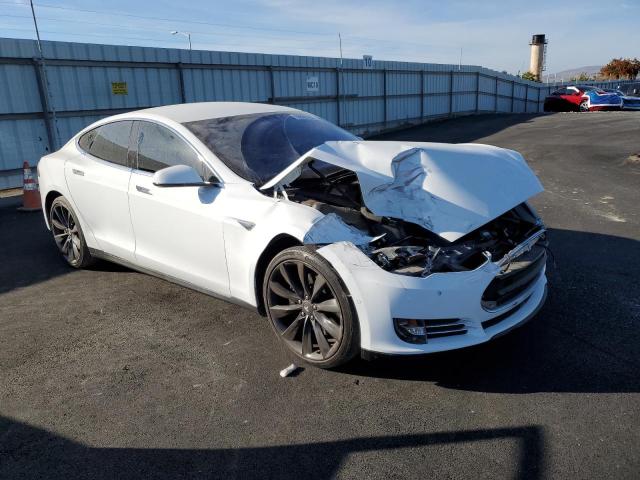 Photo 4 from auction – 2015 TESLA MODEL S 60 with VIN 5YJSA1S18FFP78574