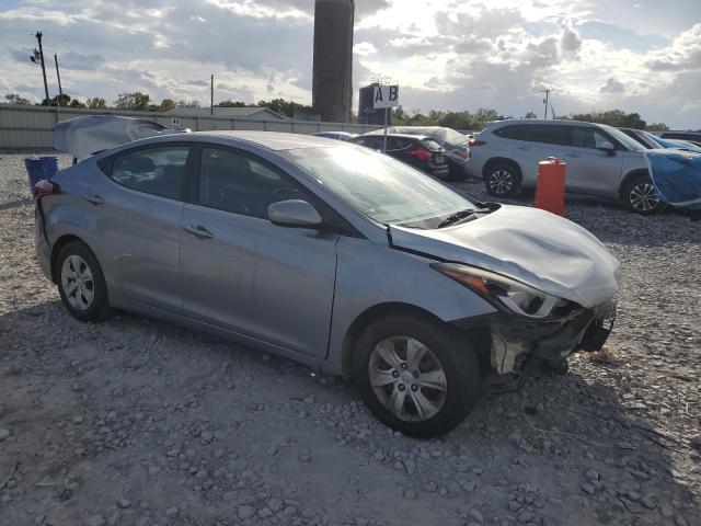 Photo 4 from auction – 2016 HYUNDAI ELANTRA SE with VIN 5NPDH4AE1GH786299