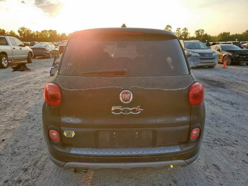 Photo 6 from auction – 2014 FIAT 500L TREKKING with VIN ZFBCFADH8EZ017782