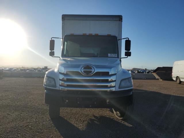 Снимка 5 от търг – 2021 HINO HINO L6 с VIN 5PVNJ8AV8M5T50514