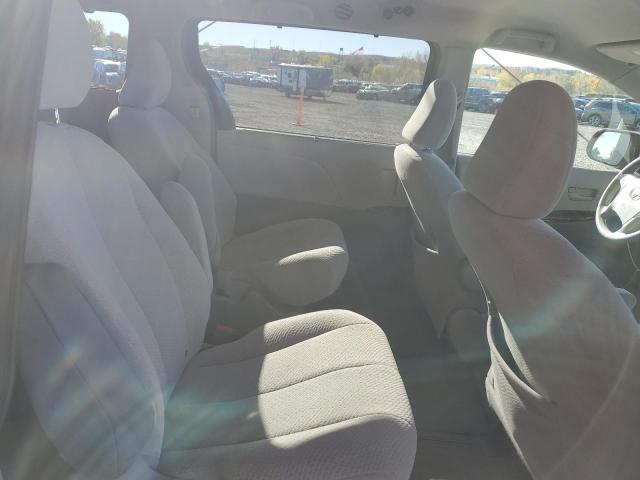 Photo 11 from auction – 2012 TOYOTA SIENNA LE with VIN 5TDJK3DC1CS034597