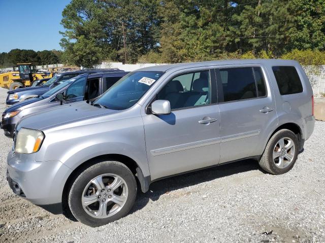 HONDA PILOT EX 2014 with VIN 5FNYF3H45EB022773 - Photo from auction