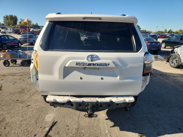 Photo 6 from auction – 2021 TOYOTA 4RUNNER SR with VIN JTEEU5JR3M5233900