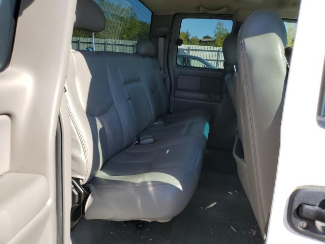 Photo 10 from auction – 2003 CHEVROLET SILVERADO with VIN 2GCEK19T231207243