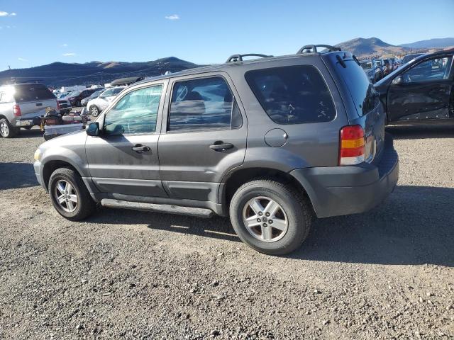 Photo 2 from auction – 2005 FORD ESCAPE XLS with VIN 1FMCU92Z85DA19957
