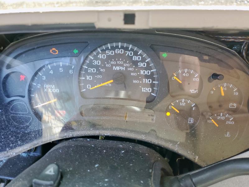 Photo 9 from auction – 2005 CHEVROLET SILVERADO with VIN 2GCEC19V351151184