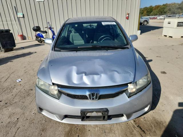 Photo 5 from auction – 2010 HONDA CIVIC LX with VIN 19XFA1F58AE004256