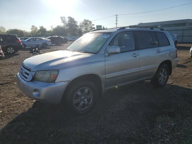 TOYOTA HIGHLANDER 2004 with VIN JTEEP21A340017767 - Photo from auction