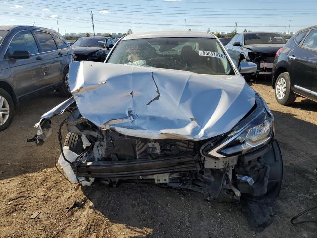 Photo 5 from auction – 2019 NISSAN SENTRA S with VIN 3N1AB7AP3KL607943