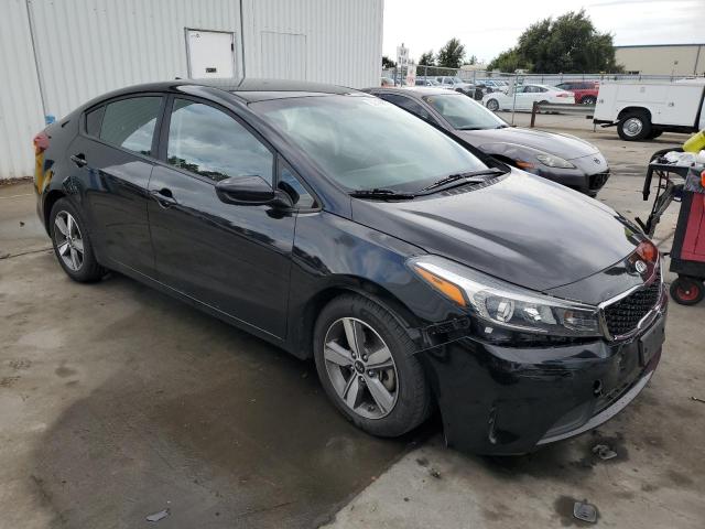 Photo 4 from auction – 2018 KIA FORTE LX with VIN 3KPFL4A7XJE210814