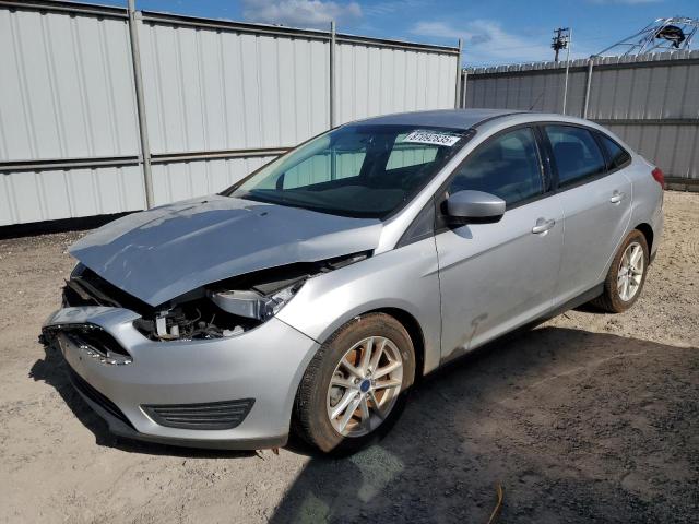 FORD FOCUS SE 2018 with VIN 1FADP3F27JL329095 - Photo from auction
