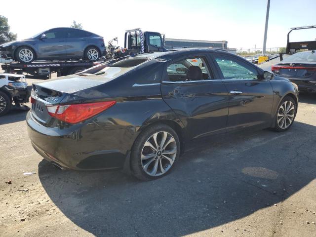 Photo 3 from auction – 2013 HYUNDAI SONATA SE with VIN 5NPEC4AB5DH802900