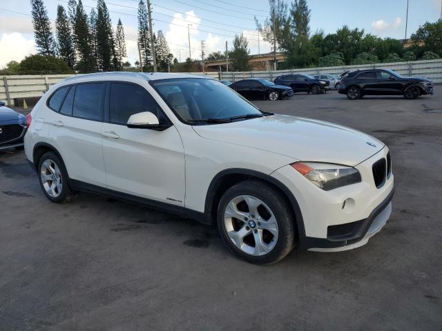 Photo 4 from auction – 2015 BMW X1 SDRIVE2 with VIN WBAVM1C52FV314801