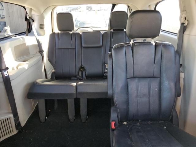 Photo 10 from auction – 2016 CHRYSLER TOWN & COU with VIN 2C4RC1BG4GR245236