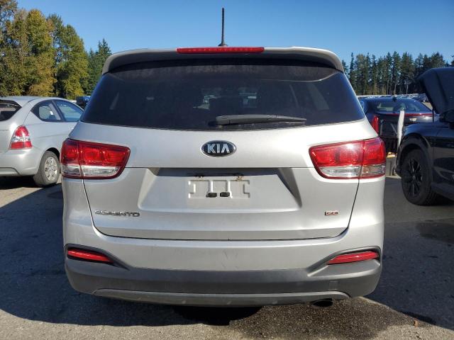 Photo 6 from auction – 2016 KIA SORENTO LX with VIN 5XYPG4A37GG019014