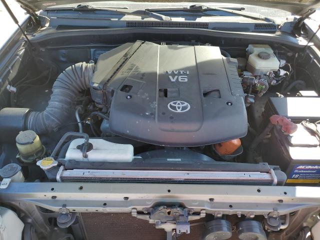 Photo 12 from auction – 2004 TOYOTA 4RUNNER SR with VIN JTEZU14R440042389