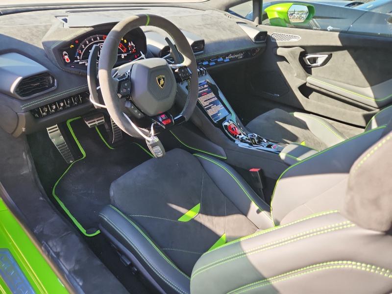 Снимка 8 от търг – 2024 LAMBORGHINI HURACAN TE с VIN ZHWUB6ZF0RLA28716