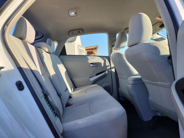 Photo 10 from auction – 2015 TOYOTA PRIUS with VIN JTDKN3DUXF0420558