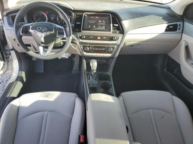 Photo 8 from auction – 2019 HYUNDAI SONATA with VIN 5NPE24AF6KH799430