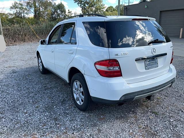 Photo 3 from auction – 2007 MERZ ML 350 with VIN 4JGBB86E67A207111