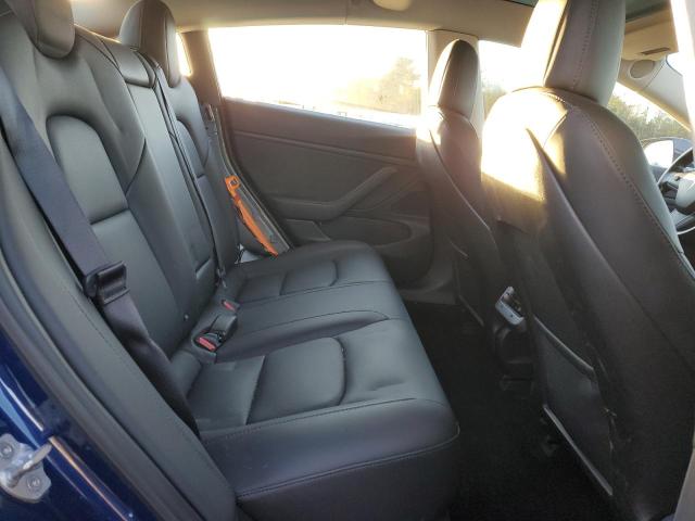 Photo 10 from auction – 2018 TESLA MODEL 3 with VIN 5YJ3E1EB3JF150962