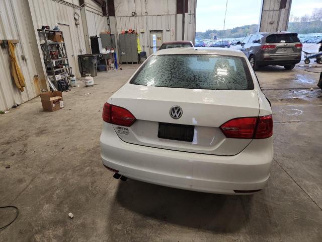 Photo 6 from auction – 2014 VOLKSWAGEN JETTA BASE with VIN 3VW2K7AJ5EM407994