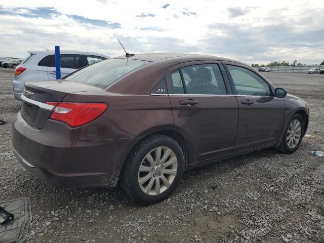 Photo 3 from auction – 2013 CHRYSLER 200 TOURIN with VIN 1C3CCBBB0DN592527