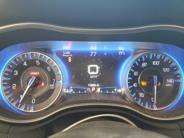 Photo 9 from auction – 2016 CHRYSLER 300 LIMITED with VIN 2C3CCAAG4GH235422