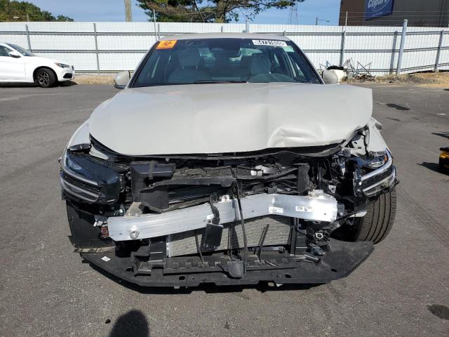 Photo 5 from auction – 2025 GENESIS G70 BASE with VIN KMTG34SC0SU157870
