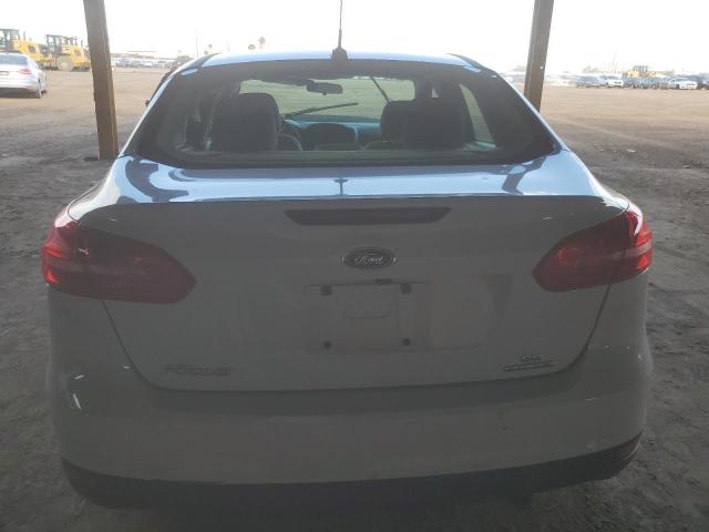 Photo 6 from auction – 2015 FORD FOCUS SE with VIN 1FADP3F20FL330466
