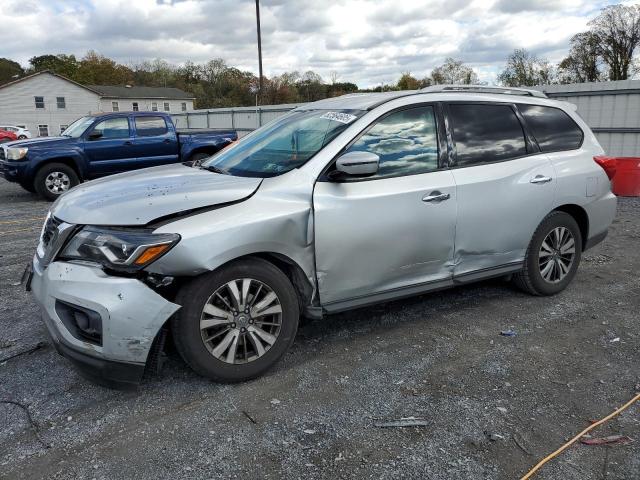 NISSAN PATHFINDER 2019 with VIN 5N1DR2MM2KC619017 - Photo from auction