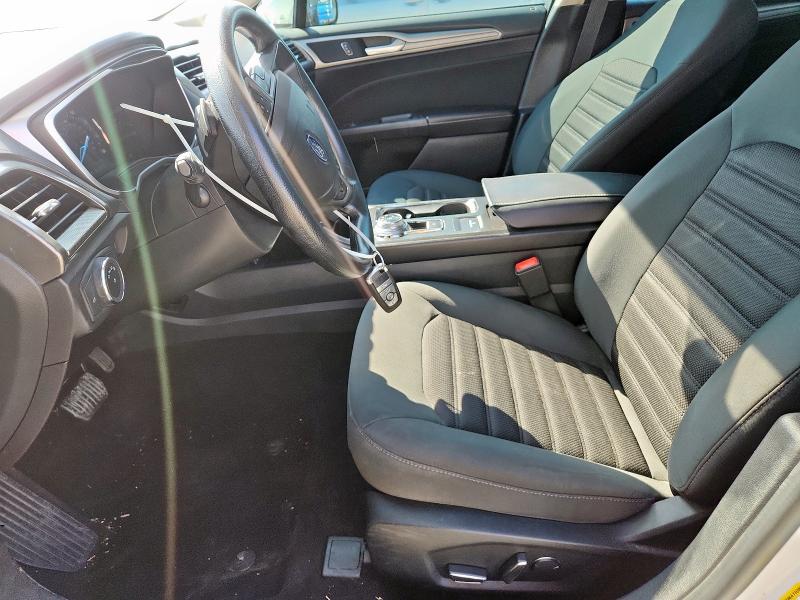 Photo 7 from auction – 2019 FORD FUSION SE with VIN 3FA6P0HDXKR148243