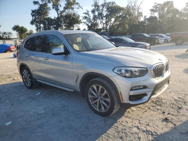 Photo 4 from auction – 2019 BMW X3 SDRIVE3 with VIN 5UXTR7C52KLF25714