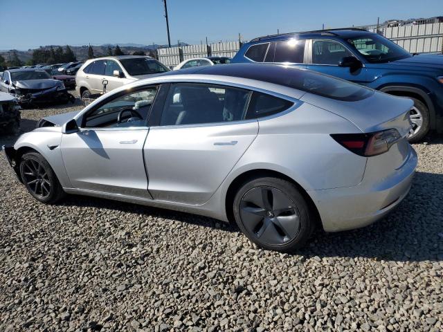Photo 2 from auction – 2018 TESLA MODEL 3 with VIN 5YJ3E1EA1JF039494